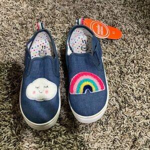 Size 11 memory foam slip on shoes